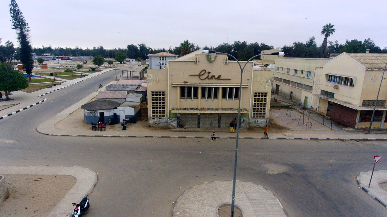 Rotunda das Três Taças em Tômbwa